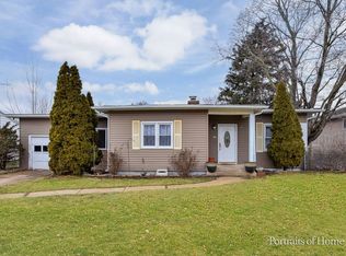 940 5th Ave, Aurora, IL 60505