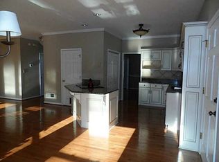 4705 Bedford Gln, Flowery Branch, GA 30542