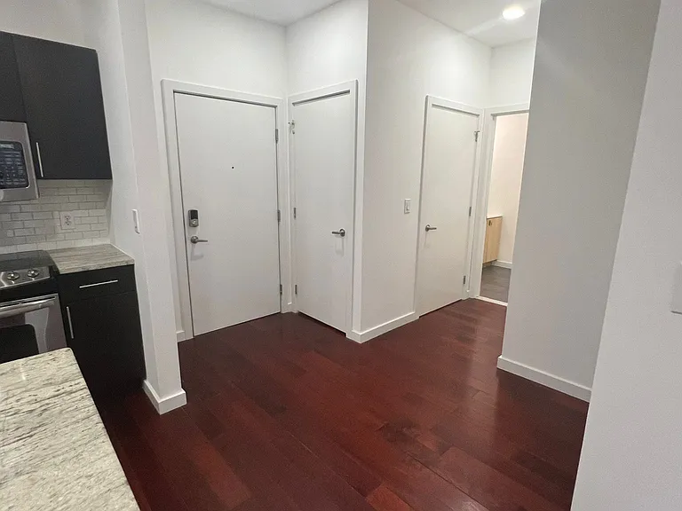 1238 N 28th St #1B — Photo 16