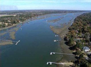 7 Hickory Hill Dr, Johns Island, SC 29455