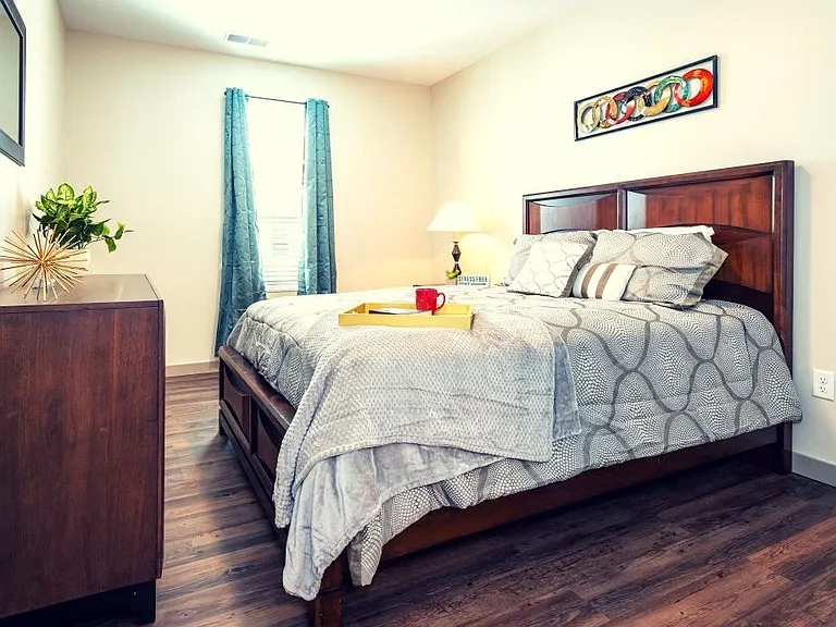 Residences at Avondale Town Center — Photo 10