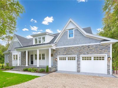 105 Robinson St, Narragansett, RI, 02882