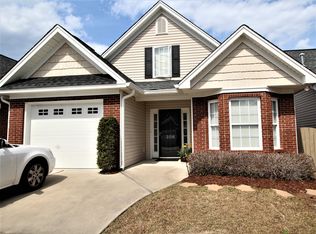 208 Sturton Dr, Lexington, SC 29072