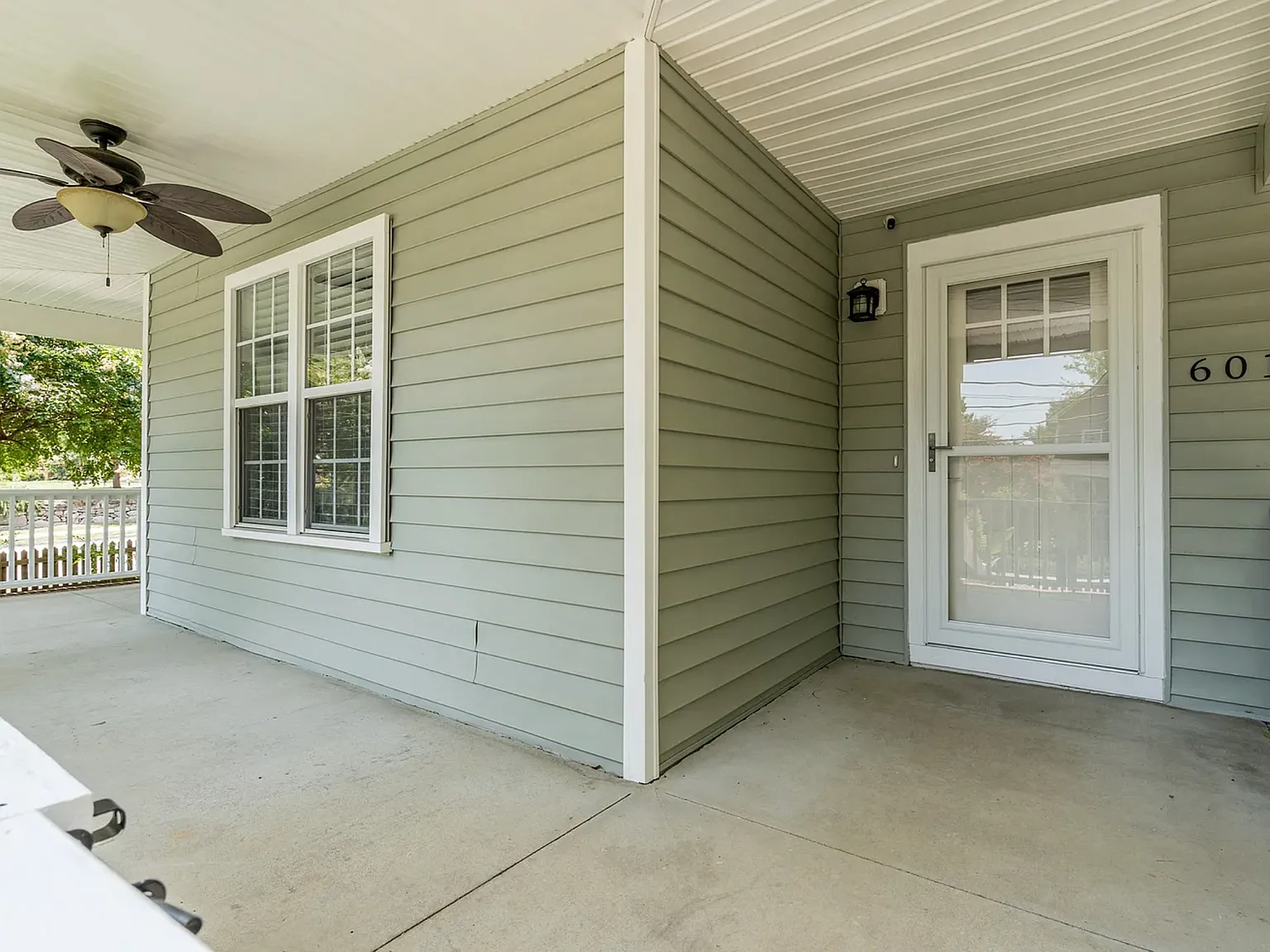 4 bed, 1451 sqft, $2,500 — Photo 4