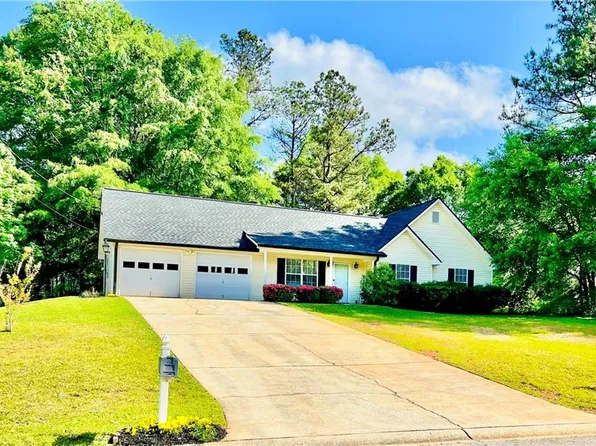 440 Willow Ln, Temple, GA 30179