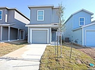 6730 Marble Rdg, Elmendorf, TX 78112