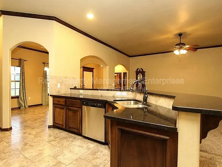 1661 Appaloosa Dr — Photo 12