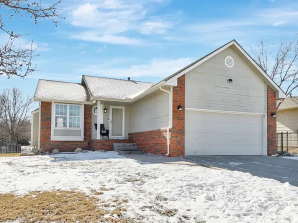882 S Bedford Ct, Wichita, KS 67207