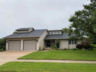 18 Camelot Way, Kearney, NE, 68845