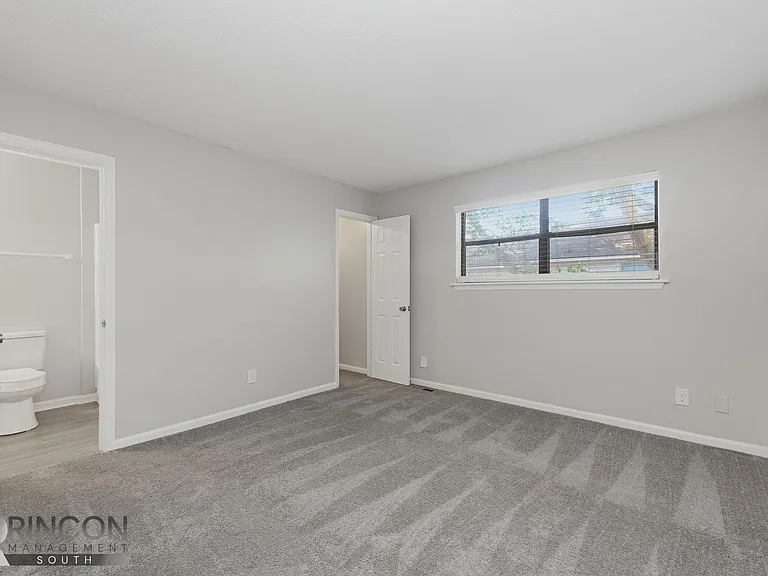 900 E Estates Blvd #930B — Photo 21