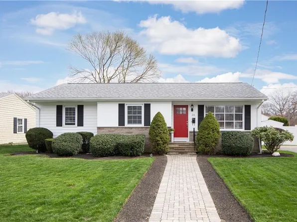 20 Chandler St, North Providence, RI 02911