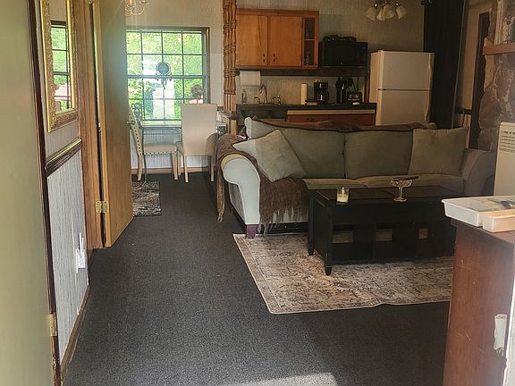 2nd image of 4610 Northmoor Ct #3