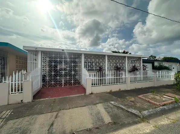 AH 19 JARDINES DE COUNTRY CLUB, CAROLINA, PR 00979