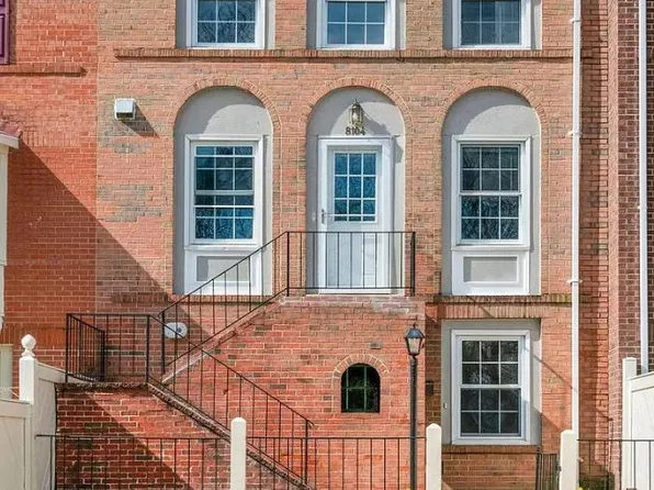 8104 Lakepark Dr #1, Alexandria, VA 22309