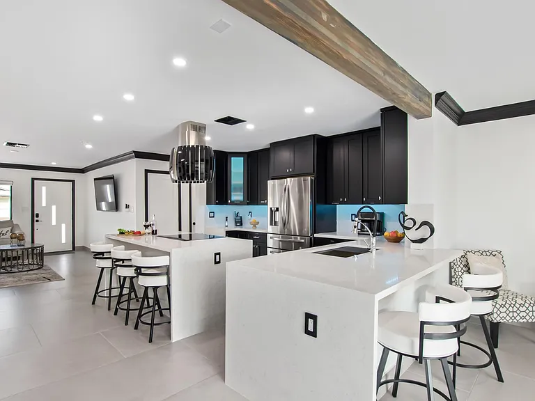 7737 E Roosevelt St — Photo 7