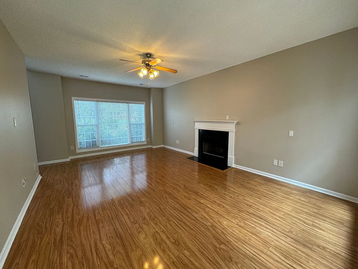 Building Photo - 4338 Timberwood Dr