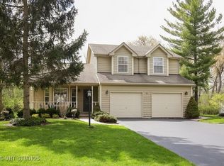 6811 Huntley Rd, Crystal Lake, IL 60014