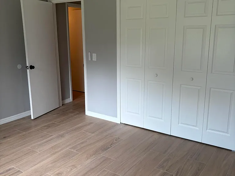 1136 Minnet Ct NE — Photo 3