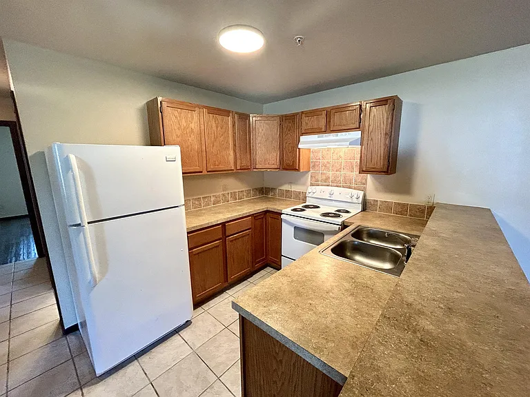 2315 SW H Ave — Photo 3