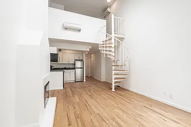 Rented by Akelius Real Estate Management
