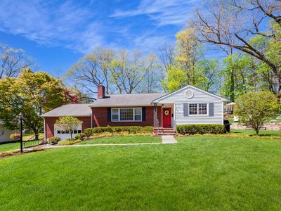 27 Deacon Hill Road, Stamford, CT, 06905
