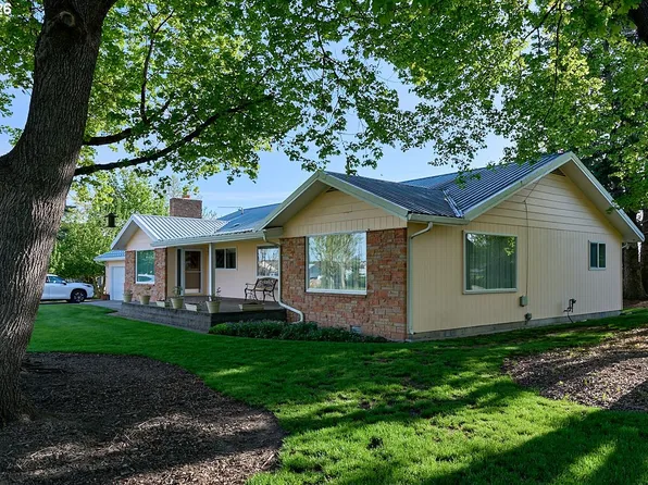 502 N Lake St, Joseph, OR 97846
