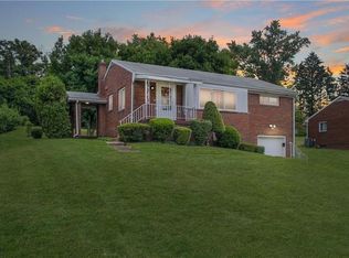 2133 Ridgevue Ave, Aliquippa, PA 15001