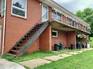 3302 Summit St #3302, Omaha, NE 68112