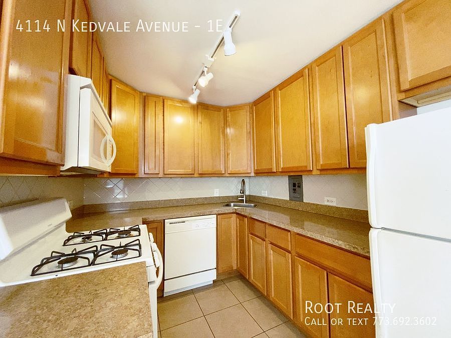1st image of 4114 N Kedvale Ave #1EG
