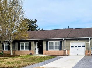 4412 Paul Jones Ln, Virginia Beach, VA 23462