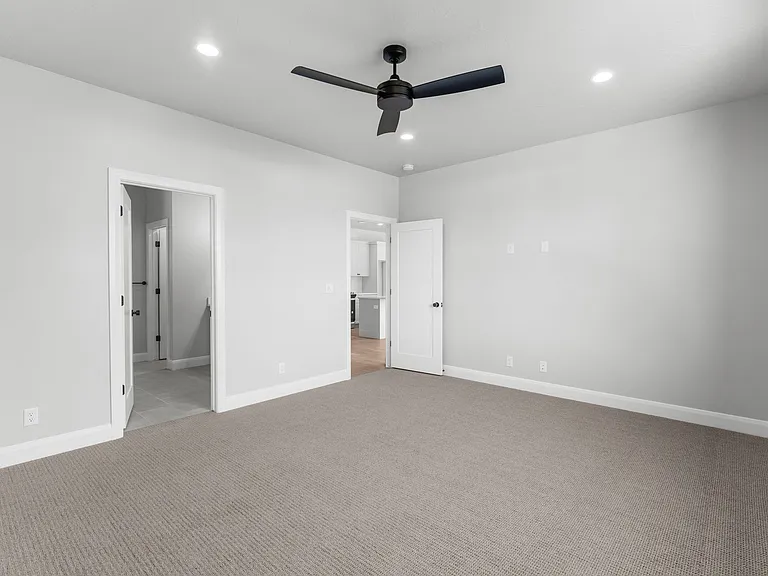 1089 E Coyote Crest Dr — Photo 25