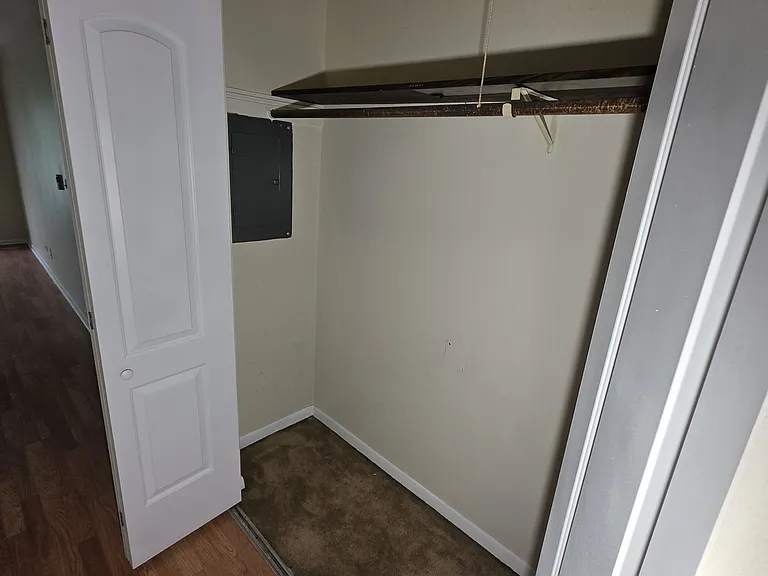 336 Lathrop Ave #405 — Photo 7