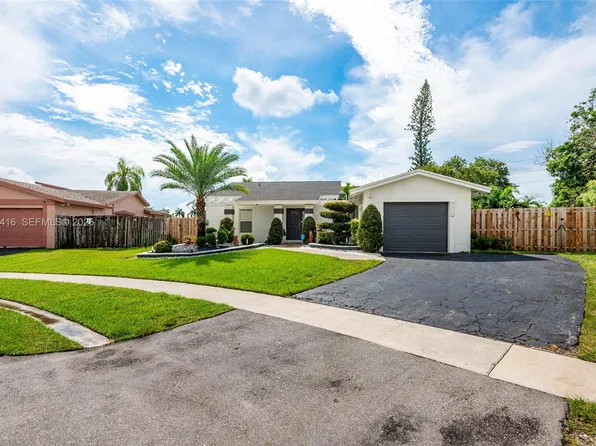 16736 SW 5th Way, Weston, FL 33326