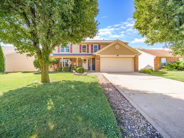 3859 Chancellor Dr, Greenwood, IN 46143