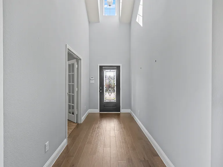 4424 Overbrook Dr — Photo 6