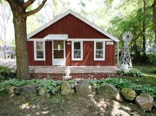 N6572 Forest Rd, Delavan, WI 53115