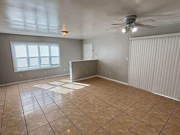 3rd image of 517 Beechwood Ave