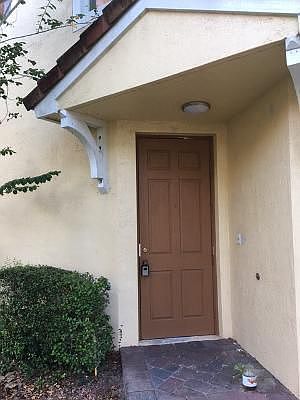2nd image of 934 Pipers Cay Dr