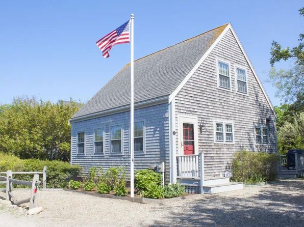 2 Saratoga Ln, Nantucket, MA 02554