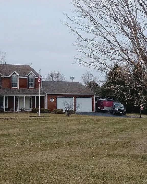 2nd image of 2861 N 4360th Rd