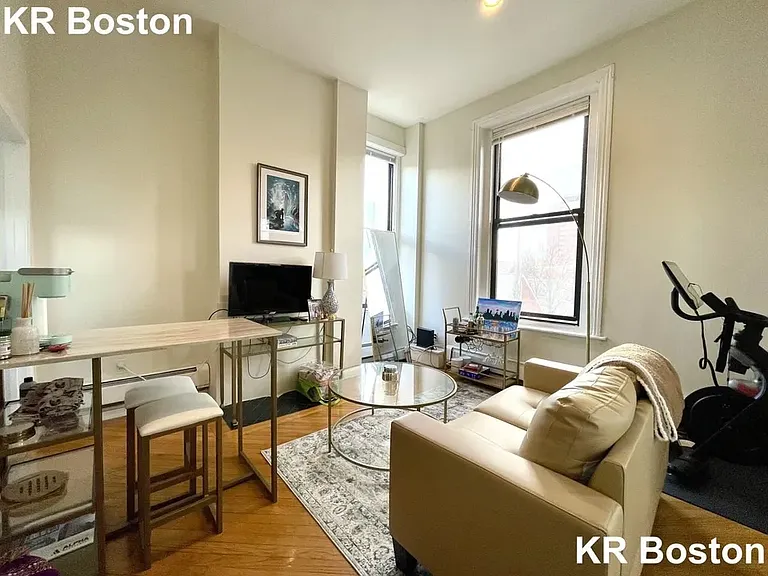 425 Shawmut Ave #33 — Photo 2