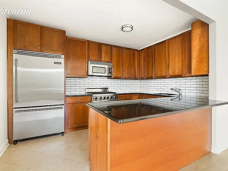 4 Water St #3B — Photo 4