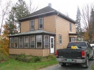 92 Taylor St, Newport, VT 05855