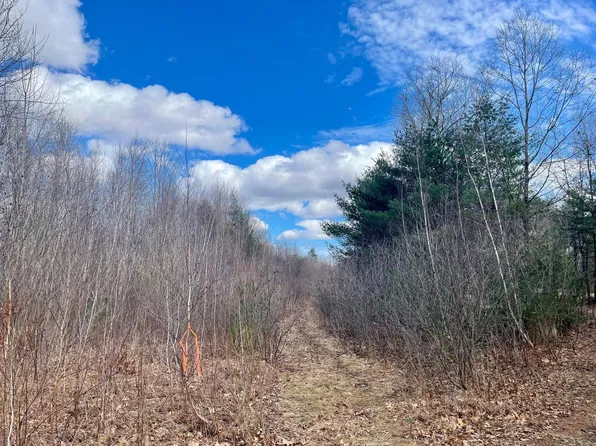 9 Bowley Road #9, East Kingston, NH 03827