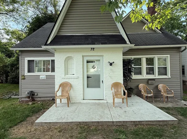 32 S Marshall St, Pontiac, MI 48342