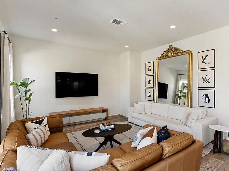 2353 Nicklaus St — Photo 7