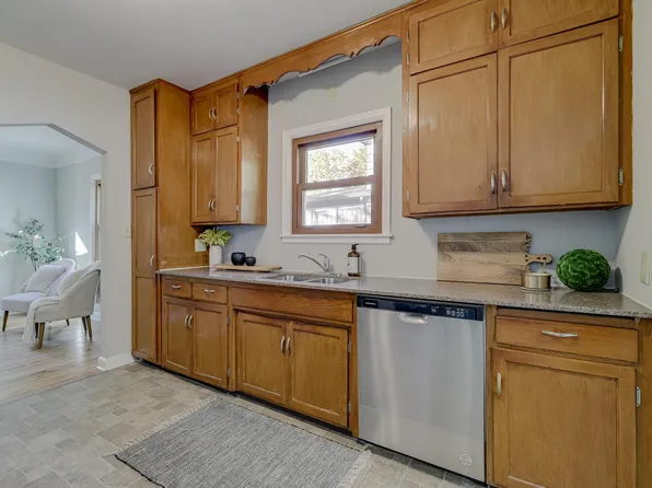 3620 Sheridan Ave N, Minneapolis, MN 55412