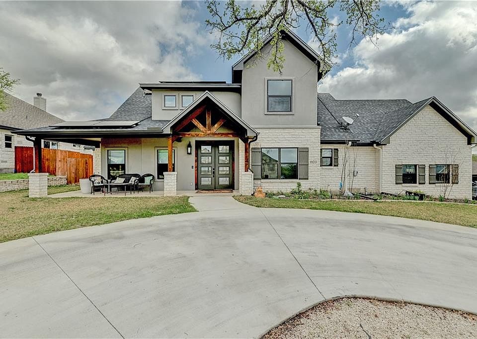 1st image of 603 Woodland Park Dr