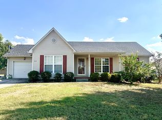1614A London Dr, Columbia, TN 38401