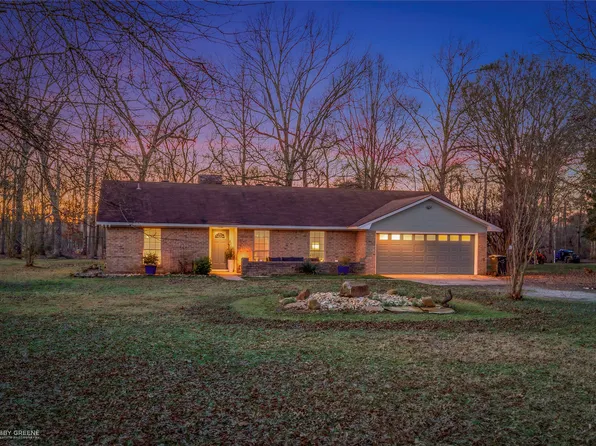 365 Cane Bend Dr, Haughton, LA 71037